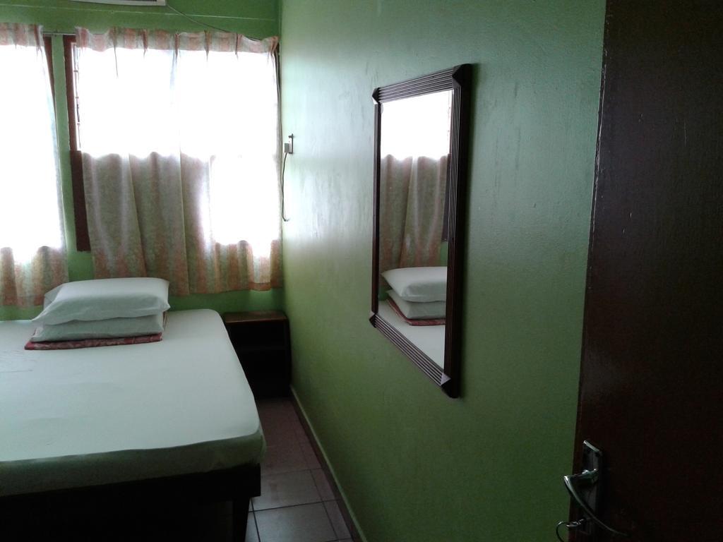 Hotelmalaya Taiping Rum bild